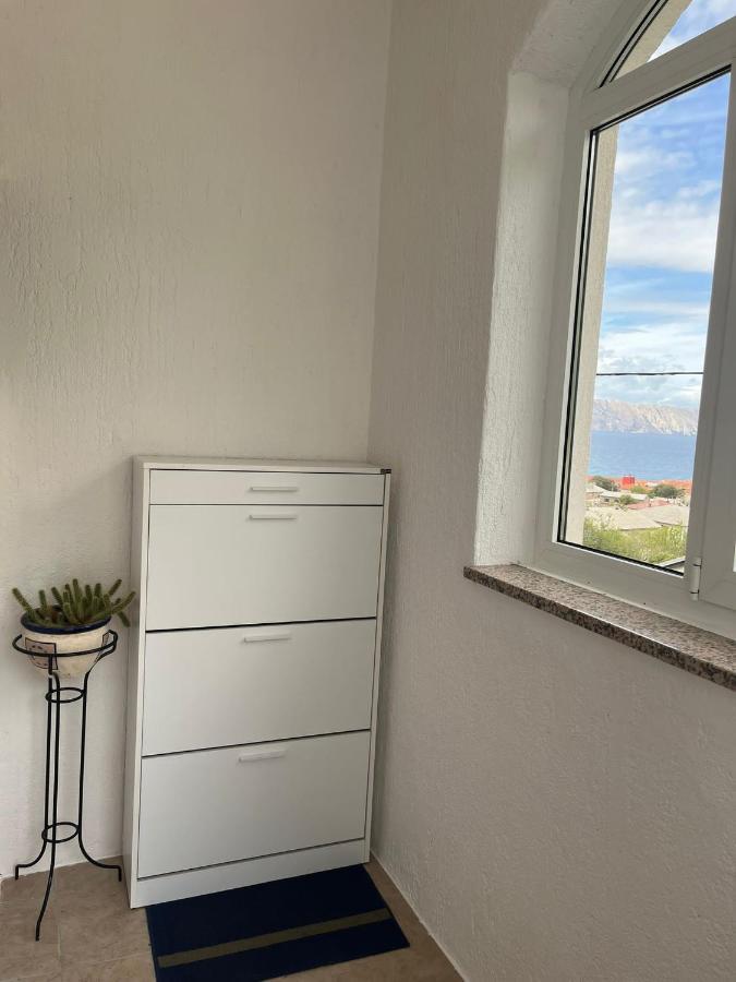 Apartments Lili Сен Екстериор снимка