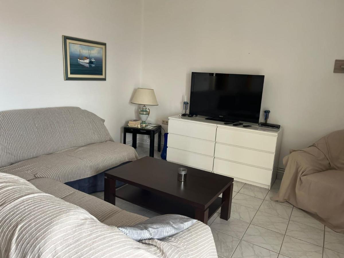 Apartments Lili Сен Екстериор снимка