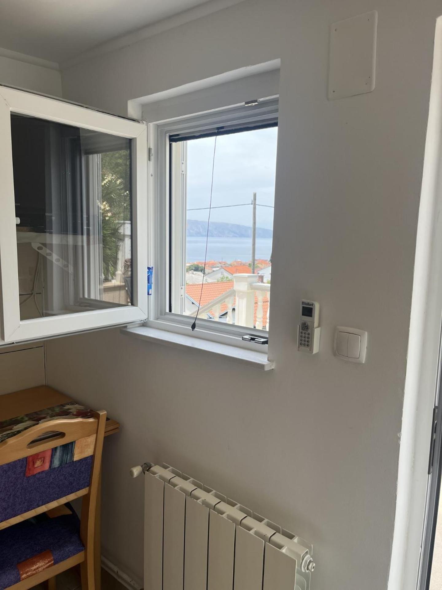 Apartments Lili Сен Екстериор снимка